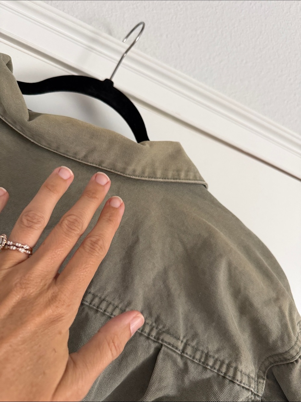 ESPIRIT Cropped boxy Olive Green Denim Jacket - Picture 9 of 9